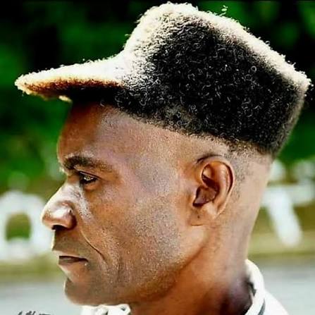 6 meses de corte de cabelo para o noivo